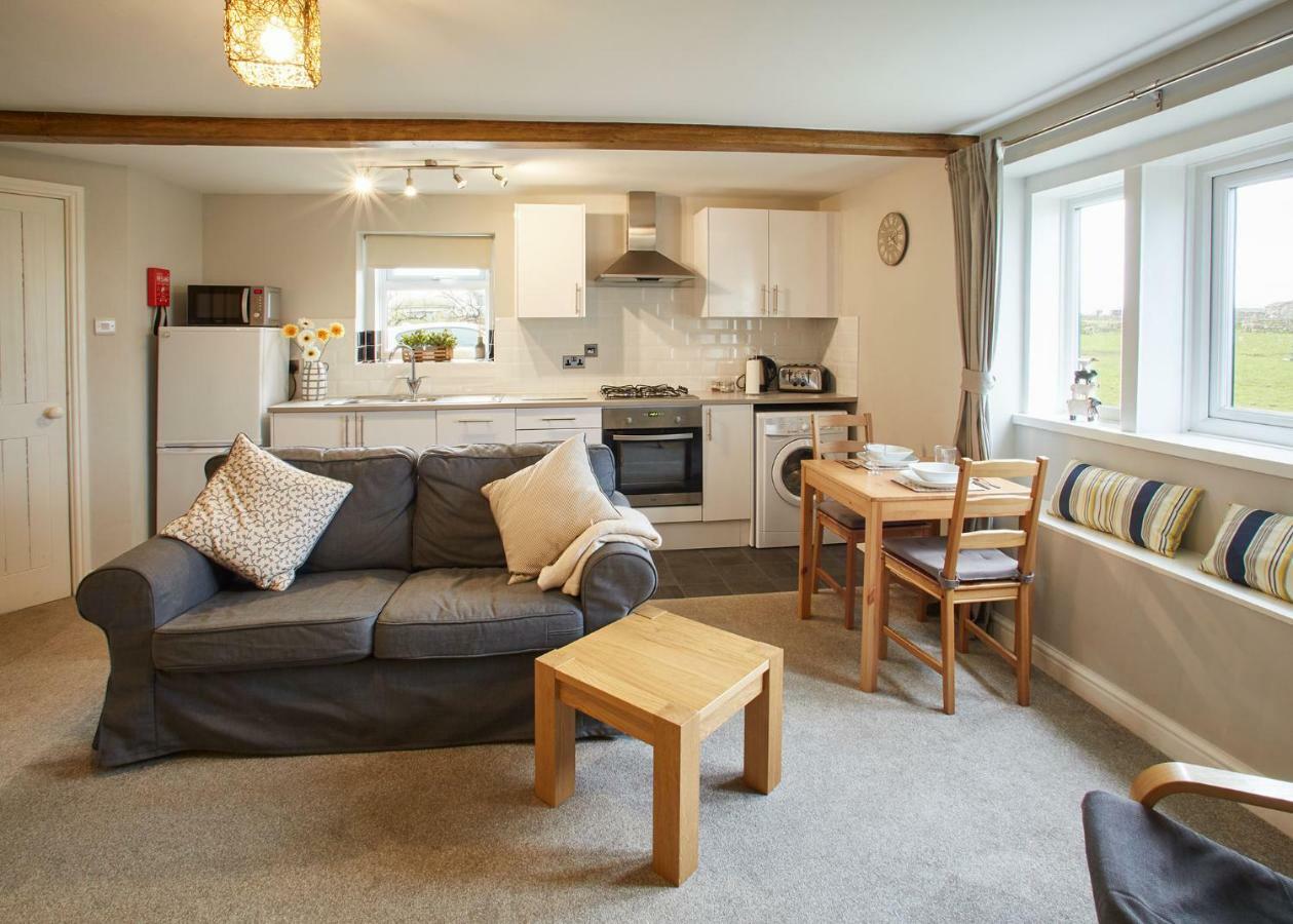 Host & Stay - Cosy Cottage Emley Zewnętrze zdjęcie